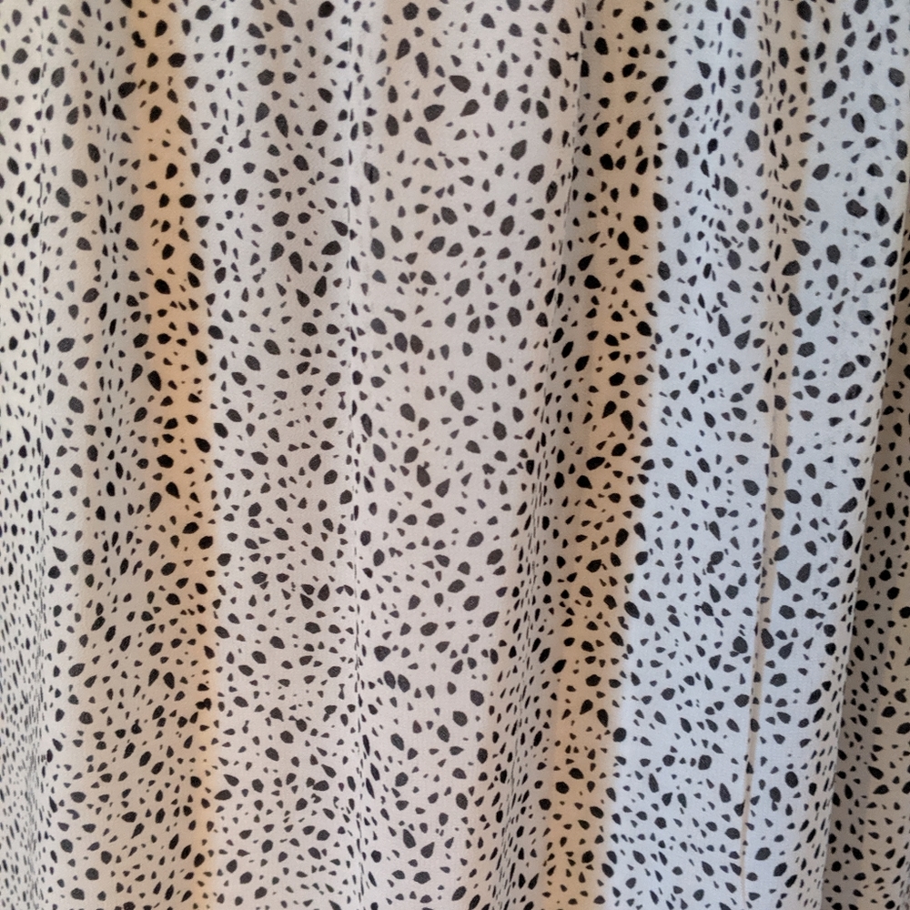 Skirt - Picture 3 of 4
